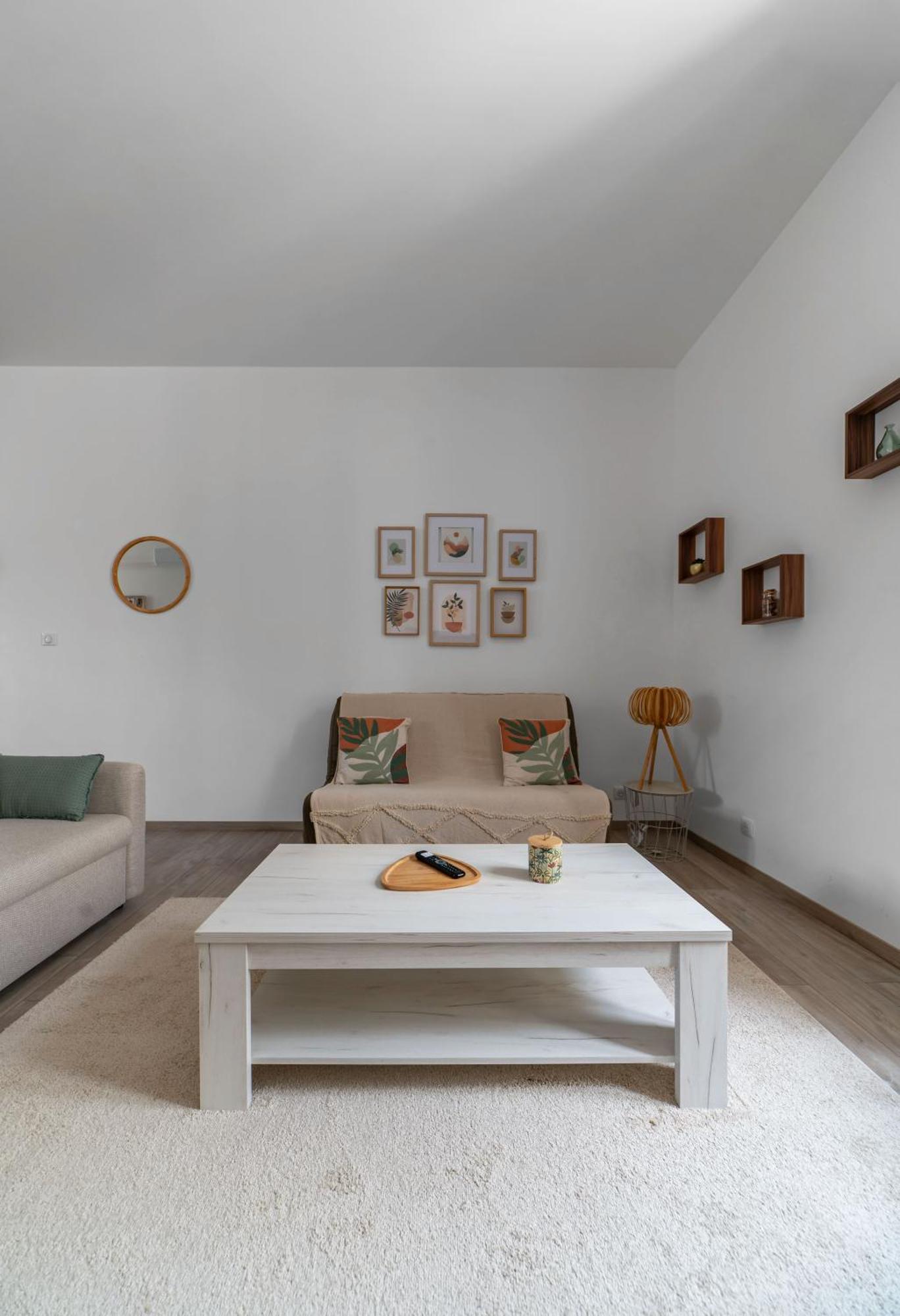Le Ravy - Appartement Design, 2 Chambres, Centre Ville Виши Экстерьер фото